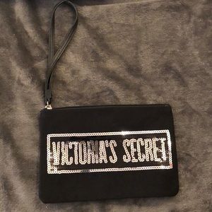 Tote bag with makeup bag